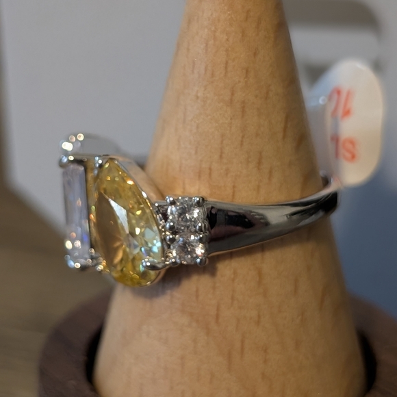 No Other Names - Picture 2 of 4